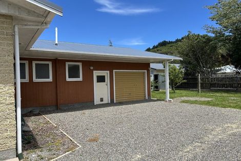 Photo of property in 87 Watt Street, Featherston, 5710