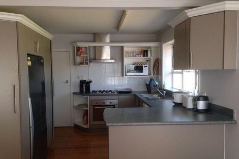 Photo of property in 8 Myers Road, Manurewa East, Auckland, 2102