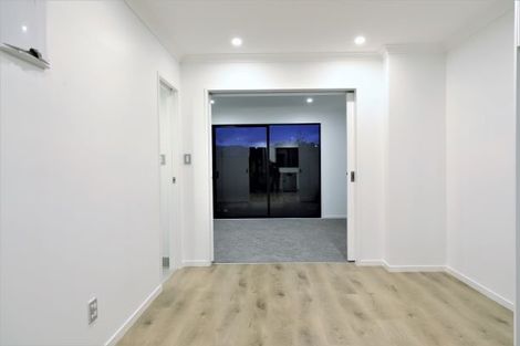 Photo of property in 39 Sun Orchid Avenue, Wiri, Auckland, 2104