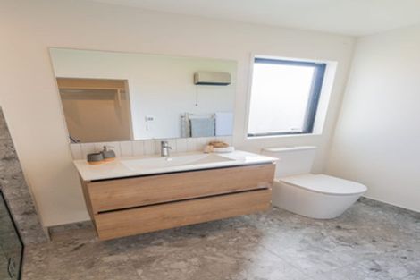 Photo of property in 7 Rakau Lane, Casebrook, Christchurch, 8051