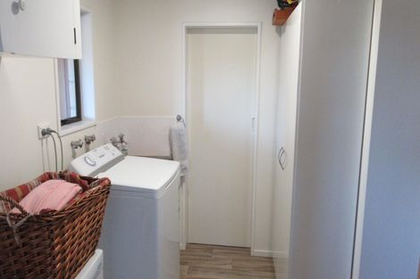 Photo of property in 201 Queen Street, Waimate, 7924