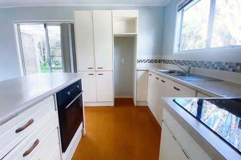 Photo of property in 4 Tree View Avenue, Glenfield, Auckland, 0629