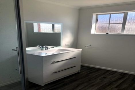 Photo of property in 141 Queenspark Drive, Parklands, Christchurch, 8083