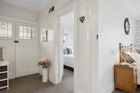 Photo of property in 16 Saint Albans Street, Bradford, Dunedin, 9011