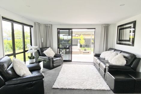 Photo of property in 13 Colebrook Drive, Rolleston, 7614