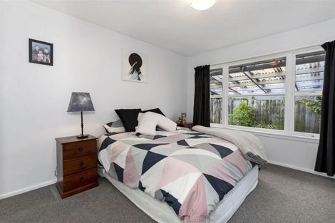 Photo of property in 51 Sevenoaks Drive, Bryndwr, Christchurch, 8053