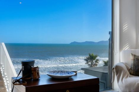 Photo of property in 86 Ames Street, Paekakariki, 5034
