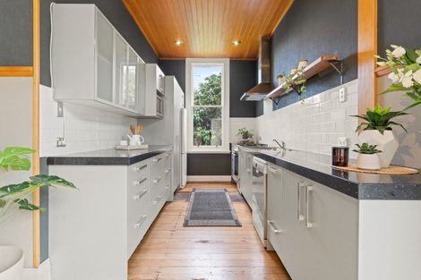 Photo of property in 35 Maryhill Terrace, Maryhill, Dunedin, 9011