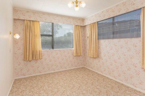 Photo of property in 24 Hinerau Grove, Waipahihi, Taupo, 3330