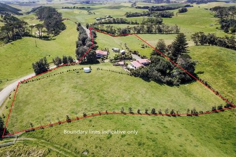 Photo of property in 476 Rehutai Road, Baylys Beach, Dargaville, 0377