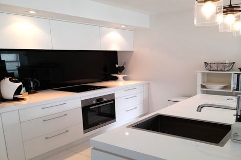 Photo of property in 10 Kawakawa Street, Pegasus, 7612