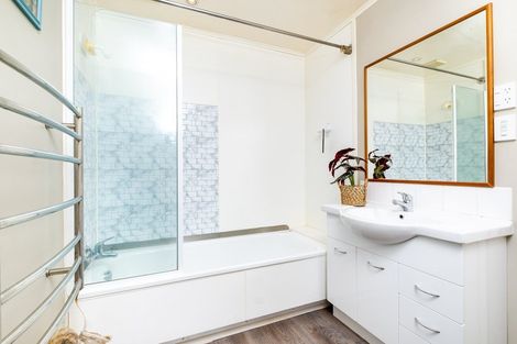 Photo of property in 29 Ryan Crescent, Greenmeadows, Napier, 4112