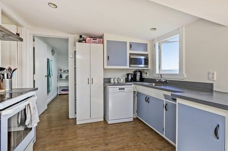 Photo of property in 2/707 Queen Street East, Parkvale, Hastings, 4122