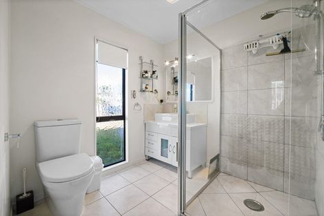 Photo of property in 2 Santorini Key, Papamoa Beach, Papamoa, 3118