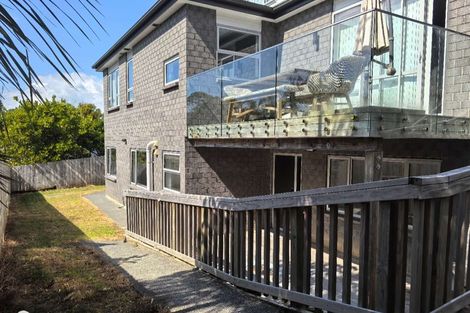 Photo of property in 116b Weatherly Road, Torbay, Auckland, 0630