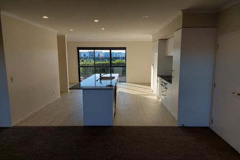 Photo of property in 30 Brian Keogh Lane, Wigram, Christchurch, 8025