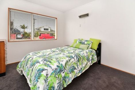 Photo of property in 10a Alice Avenue, Orewa, 0931