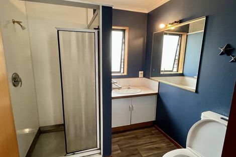 Photo of property in 3 Pahiatua Street, Hokowhitu, Palmerston North, 4410