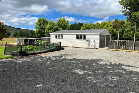 Photo of property in 11 Waihi Falls Road, Waione, Dannevirke, 4971