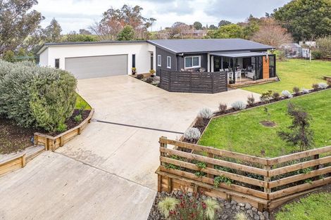 Photo of property in 3a Pickwick Road, Otamatea, Whanganui, 4571