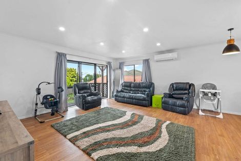 Photo of property in 84b Porchester Road, Papakura, 2110