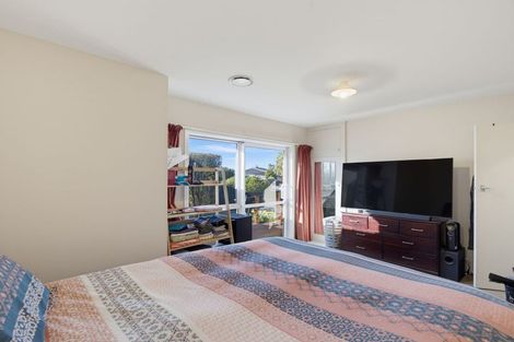 Photo of property in 35 Woodgrove Avenue, North New Brighton, Christchurch, 8083