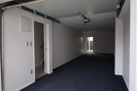 Photo of property in 60 Niu Lane, Te Atatu South, Auckland, 0610