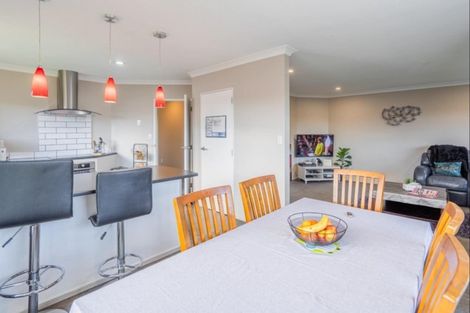 Photo of property in 50 Arawhata Road, Paraparaumu, 5032