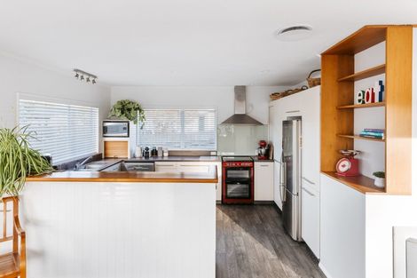 Photo of property in 6 Fairview Place, Te Puke, 3119