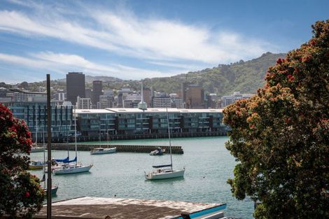Photo of property in Mariner, 1/140b Oriental Parade, Oriental Bay, Wellington, 6011