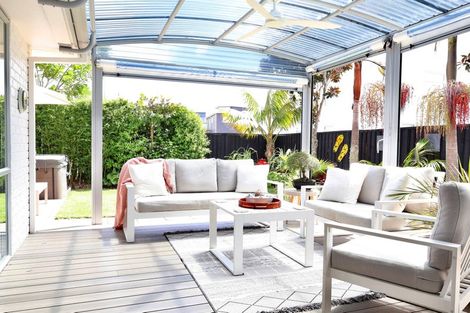 Photo of property in 5 Kihi Place, Ruakaka, 0116