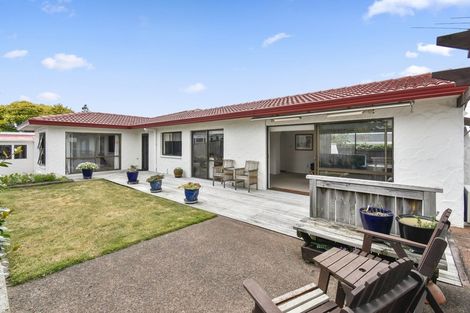 Photo of property in 2/28 Gills Avenue, Papakura, 2110