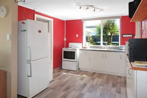 Photo of property in 41 Edinburgh Terrace, Foxton Beach, Foxton, 4815