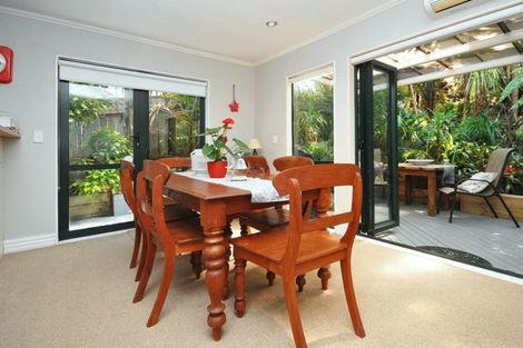 Photo of property in 1/13 Fernwood Grove, Bayview, Auckland, 0629