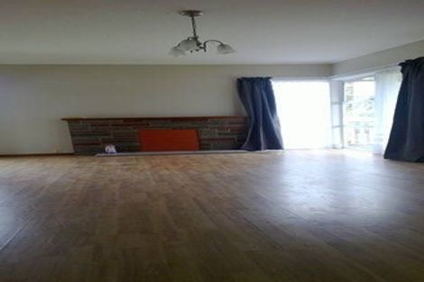 Photo of property in 61 Vodanovich Road, Te Atatu South, Auckland, 0610