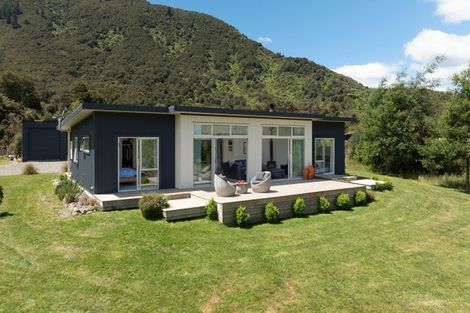 Photo of property in 2710 Kaiuma Bay, Kaiuma Bay, Havelock, 7178