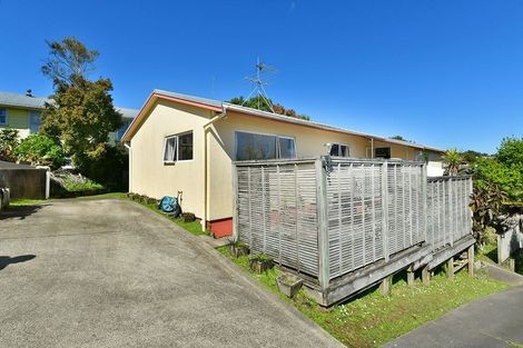 Photo of property in 80a Brian Crescent, Stanmore Bay, Whangaparaoa, 0932