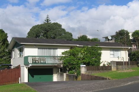 Photo of property in 54 Zita Maria Drive, Massey, Auckland, 0614
