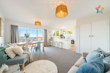 Photo of property in 22b Acacia Avenue, Maungaraki, Lower Hutt, 5010