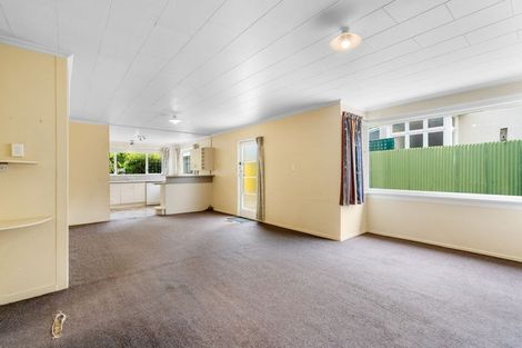 Photo of property in 65 Law Street, Caversham, Dunedin, 9012