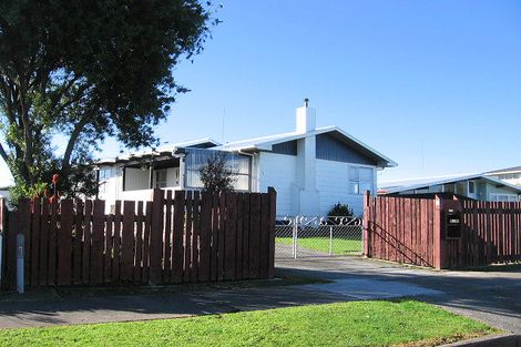 Photo of property in 71 Lockhart Avenue, Milson, Palmerston North, 4414