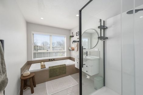 Photo of property in 144 Mays Road, St Albans, Christchurch, 8052