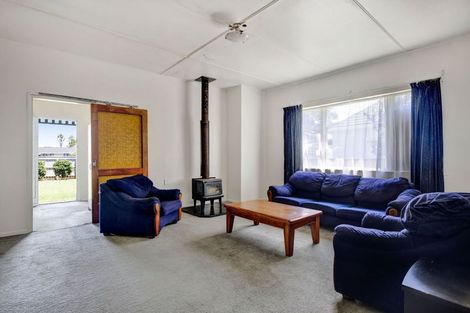 Photo of property in 33 Ngatai Street, Manaia, 4612