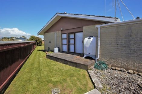 Photo of property in 91a Rangiuru Road, Otaki Beach, Otaki, 5512