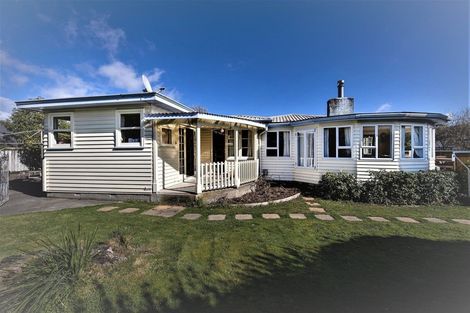 Photo of property in 5 Cunningham Road, Clouston Park, Upper Hutt, 5018