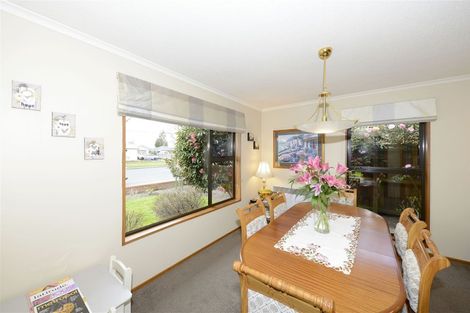 Photo of property in 377 Harewood Road, Bishopdale, Christchurch, 8053
