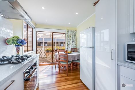 Photo of property in 15 Fleet Street, Naenae, Lower Hutt, 5011