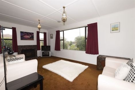 Photo of property in 86 Flanshaw Road, Te Atatu South, Auckland, 0610