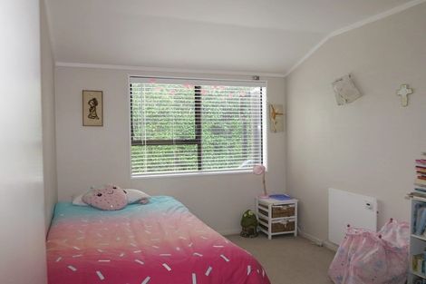 Photo of property in 1/7 Lynngate Place, Hillcrest, Auckland, 0627