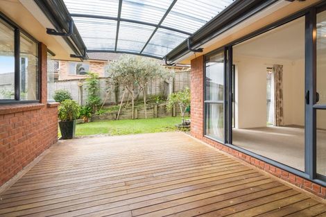 Photo of property in 29 Nimstedt Avenue, Oteha, Auckland, 0632